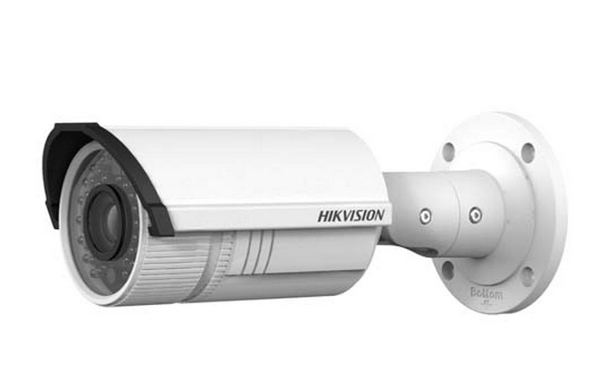 Hikvision 1.3MP Network IP Camera Bullet Camera (DS-2CD2610F-IS)