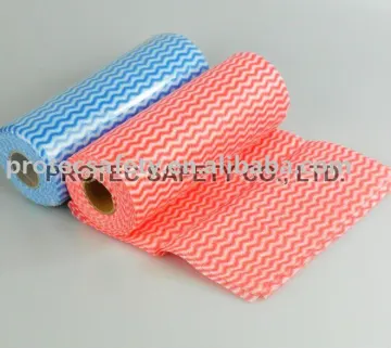 Spun-laced cleaning wipe in rolls