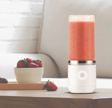 High Quality Portable USB Electric Fruit Juicer and Smoothie Maker