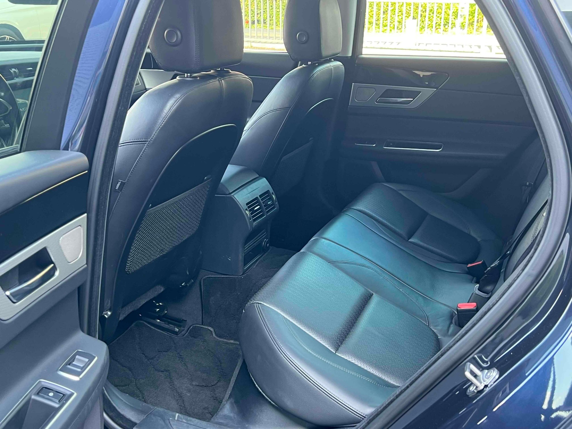 XF Sportbrake 2.0T 250PS 2WD