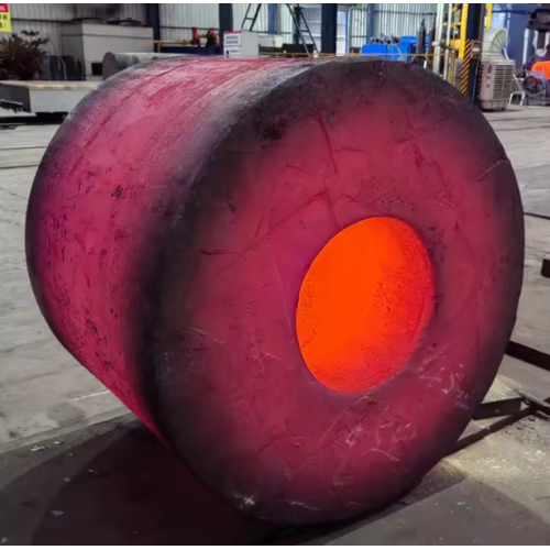 Forgeage d'arbres de transmission automobile