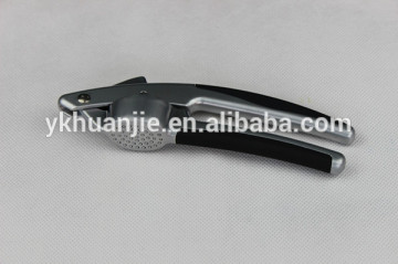 home kitchen tools garlic press in shark shape
