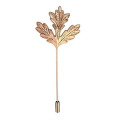 Maple Leaf Brooch Pin dengan Charms Electroplate