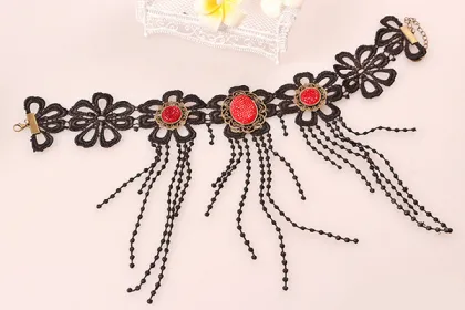 Ethnic Style Lace Necklace With Resin Rhinestone Necklace