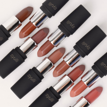 OEM Custom Vegan Semi-Matte Lipstick - Natural, Cruelty-Free, Paraben-Free
