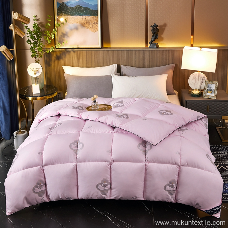 Light color microfiber comforter quilts wholesale