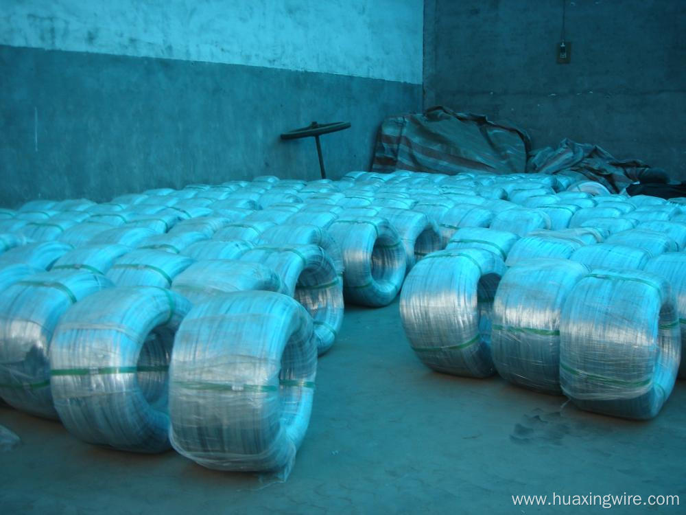 Galvanized binding wire coils