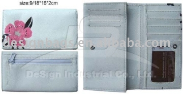 pretty wallet