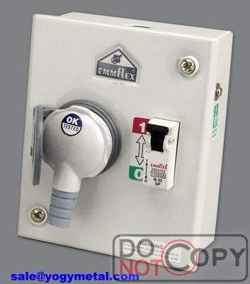 Outdoor electric power distribution switch box