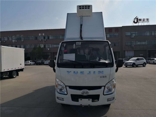 Caminhão refrigerado de transporte de carcaças de animais YUEJIN Diesel