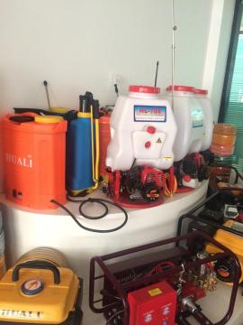 Backpack Power Sprayer Knapsack Hand / Battery Motor Electric Sprayer for Pest Control and Disinfection