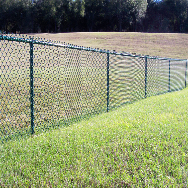 Chain link wire temporary fence construction sites