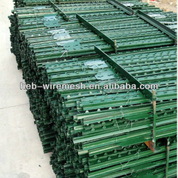 Direct Manufacturer: High Quality & Low Price T Fence Post/Farm Fencing