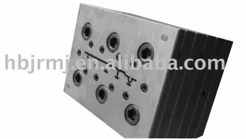 winding pipe extrusion mould