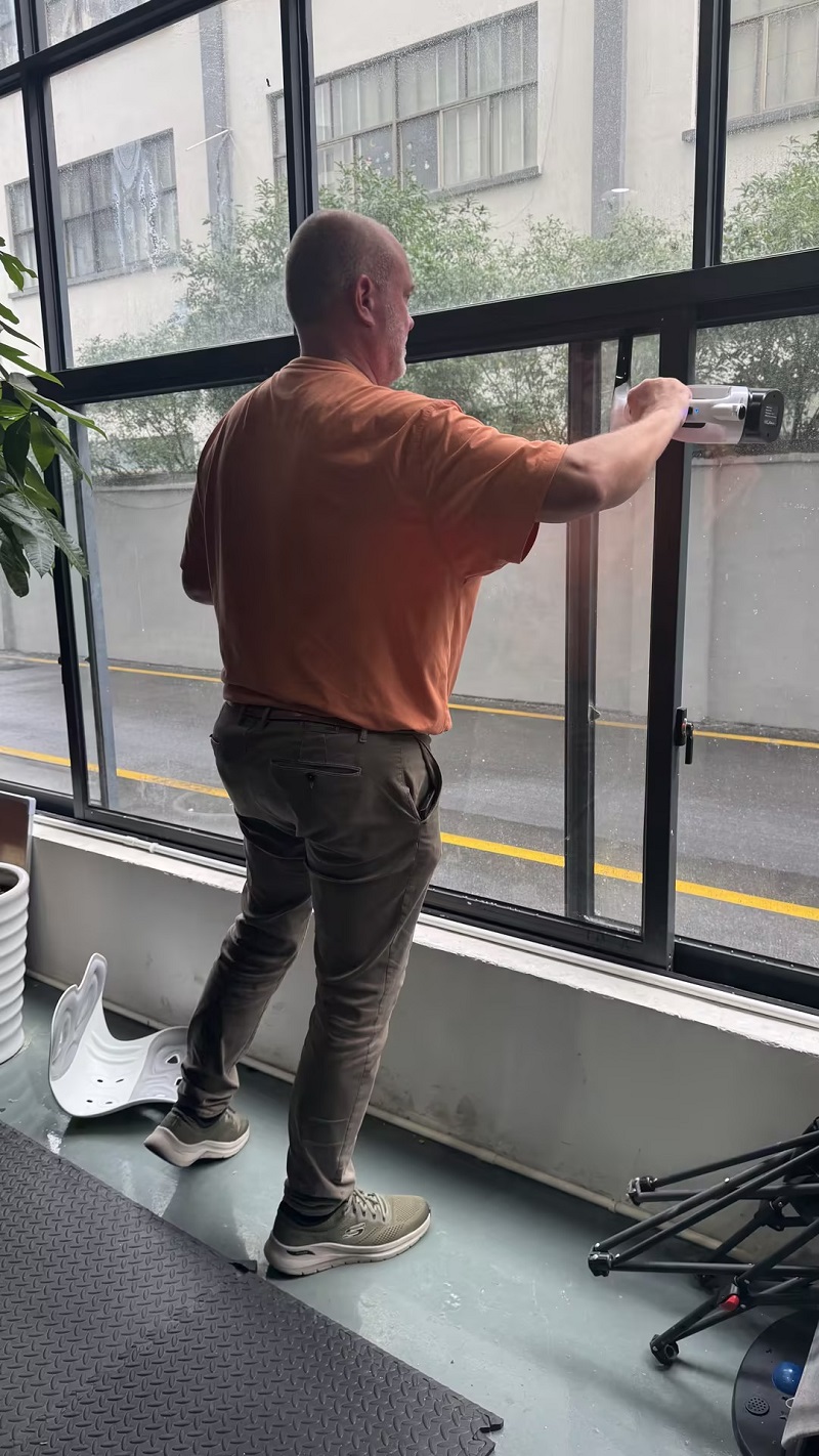 Deepening its presence in the European market and embarking on a new chapter for the brand, a valued Danish client visited and discussed business with ACTION TOOLS