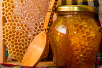 Beehive Honey Comb 100% Natural