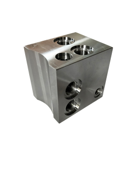 Stahlblock CNC bearbeitetes Hydraulikölventilanschluss