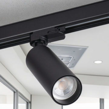 RONSE Modern European Four Zoomable Angle Adapter Ceiling Light 110V GU10 Dimmable Track Light for Gallery