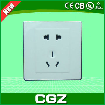 CGZ Brand 2015 energy saving white wall socket hot sale with good quality