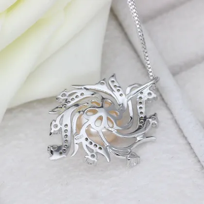 Fashion Designs Plating Silver Pearl Cage Pendant Necklace