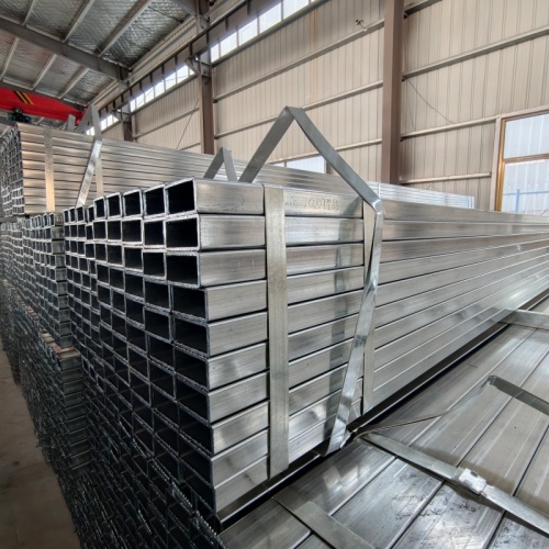 Verzinktes Vierkantrohr 37*77*1,9 mm