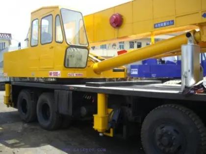 Used KATO 55T Truck Crane