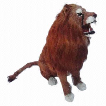 Simulation life-size lion