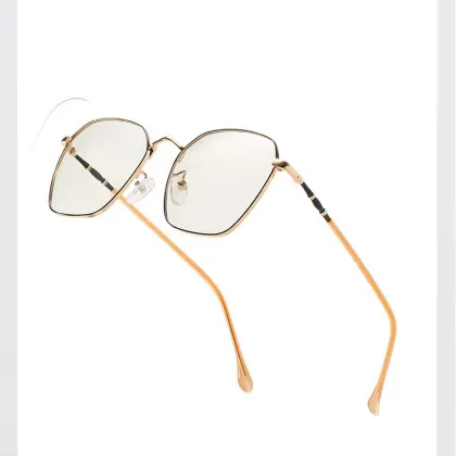 BOOM Fishing Driving Glasses: Blue Light Blocking Discoloration Photochromic Glasses