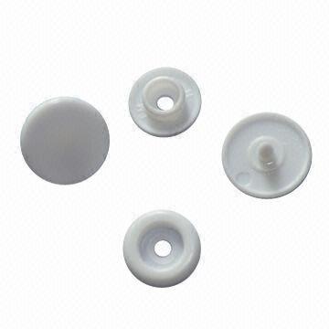 20cm plastic snap buttons in various colors and sizes