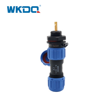 Conector de tuerca trasera impermeable con rostro de wk11