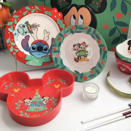 Stylish Anime-Themed Dinnerware Collection