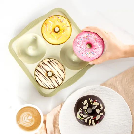 4-Doughnut Donut Silicone Mold: Non-Stick Baking Pan for Perfect Bagel and Donut Treats