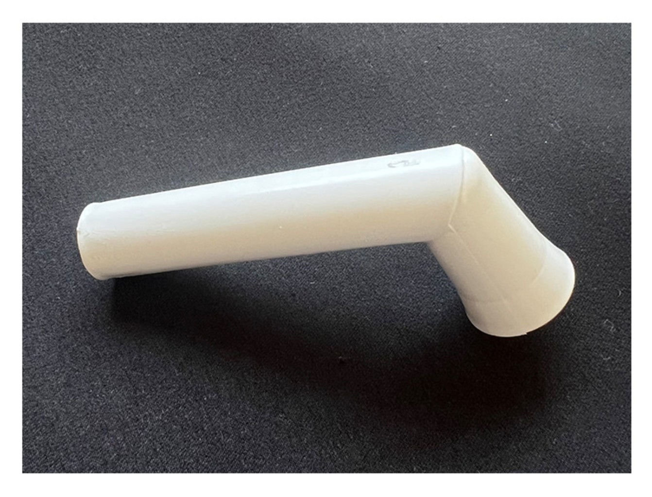 Injection molding freezer accessories Plastic refrigerator drain pipe plastic products Open mold custom processing plastic parts (3)