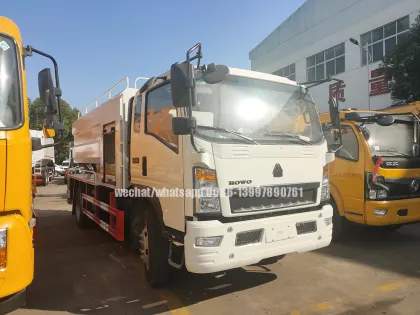 SINOTRUCK HOWO 6,000 liters Sewer Dredging & Cleaning Truck