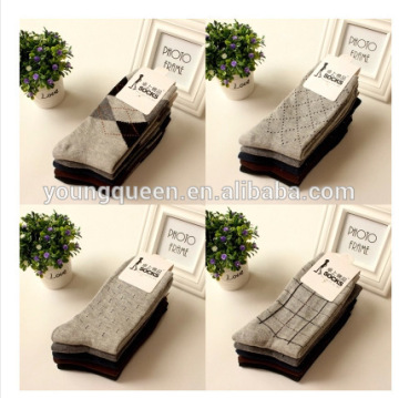 HW72 cotton lattice gentleman socks men in tube socks                        
                                                Quality Choice