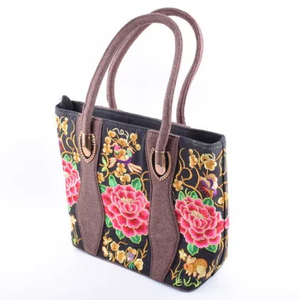 OEM new ladies casual shoulder vintage bag women long shoulder embroidery bag