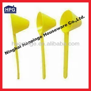 Plastic Coffee Mug with Measuring Spoon