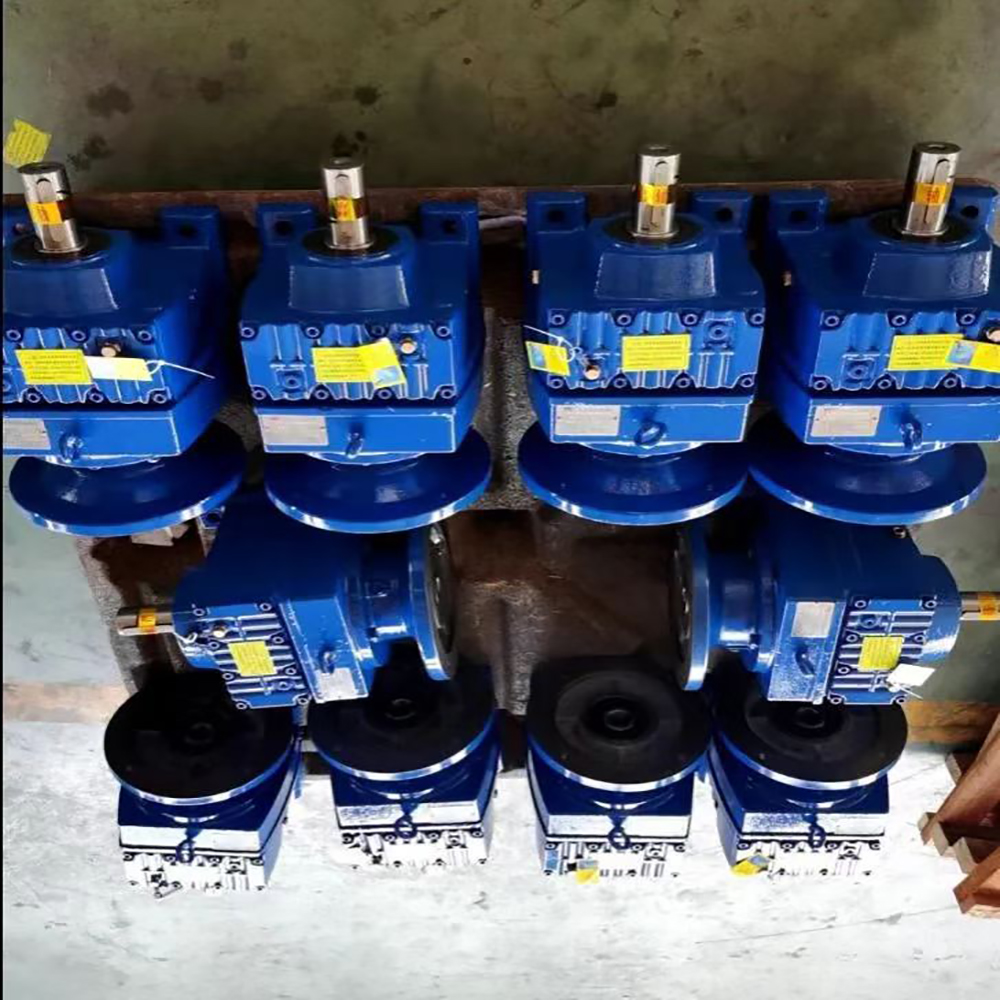 Heavy duty air-cooled MHC gearboxes