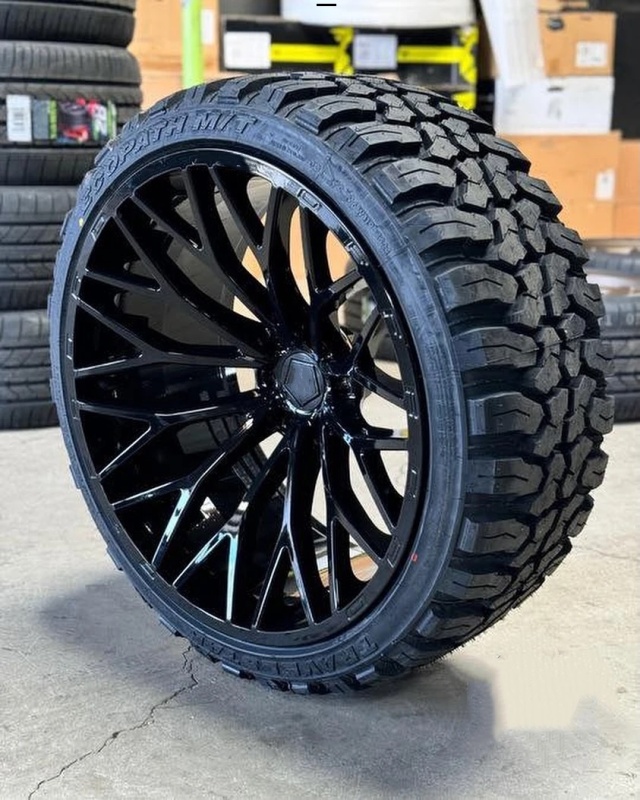 20-inch gloss black painted wheel