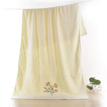 New  Cotton Jacquard Embroidery Bath Towel