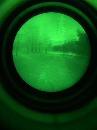 Night Patrol: Advanced Thermal Imaging Binoculars for Enhanced Vision
