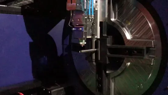 Auto Feeding Advertising MS Square metal Pipe Fiber laser cutting machine