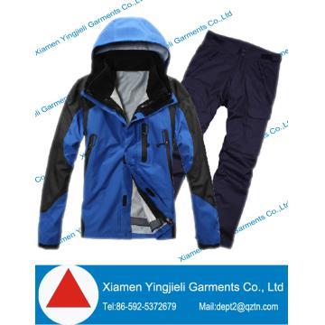 Designer ski jackets with detachable hood