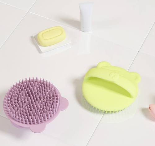 Scalp Shampoo Brush with Soft Silicon Brush Head