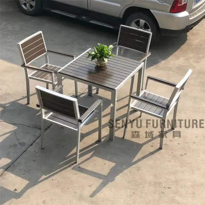Plastic Wood Square Dining Table for Outdoor Furniture