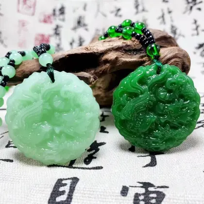 Vintage Style Artificial Jade Necklace with Dragon and Phoenix for Wedding Gifts and Good Luck