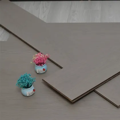 100% Pure Bamboo Wood Indoor Flooring: Multifunctional and Carbonized Natural Solid Bamboo Flooring