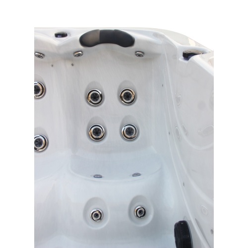 2.2m Luxury whirlpool Spa Hot Tub