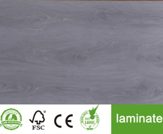 Handscraped Surface in Laminate Floor