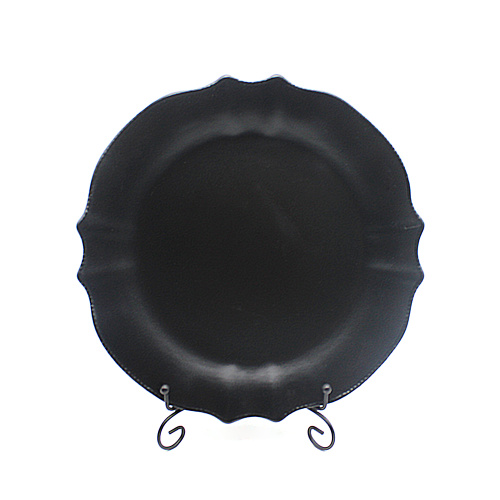Горячая продажа керамических пластин устанавливает свадебные таблички Элегантные черные фарфоровые наборы посуды на западные блюда из тисненая тарелка